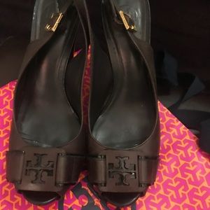 Tory Burch Sling Back heels